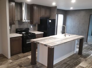 1707 E Blanchard Ave #147, Hutchinson, KS 67501