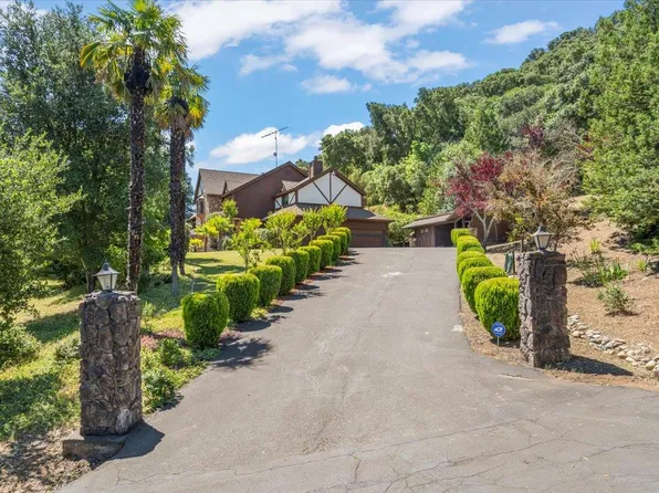 2155 Lilac Ln, Morgan Hill, CA 95037