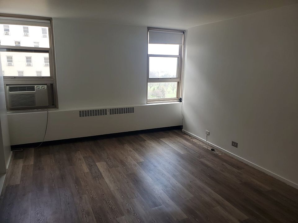 1st image of 3950 N Lake Shore Dr APT 1426
