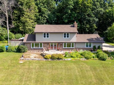 W250S4461 Center ROAD, Waukesha, WI, 53189
