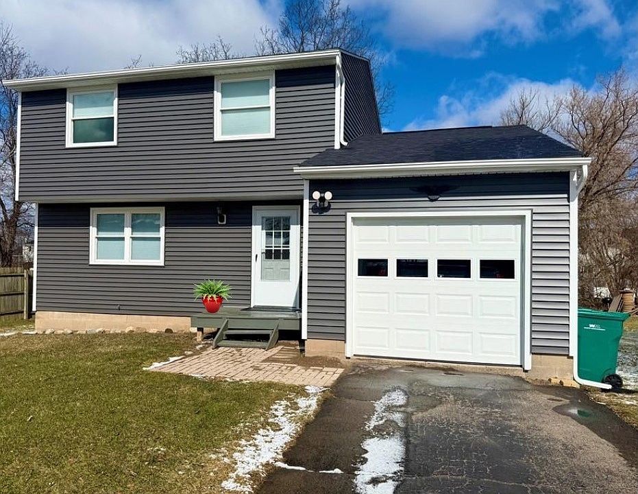 1st image of 5756 Dalton Dr