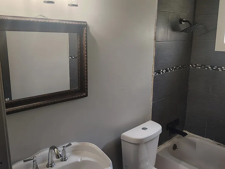6317 N Denver Ave — Photo 10
