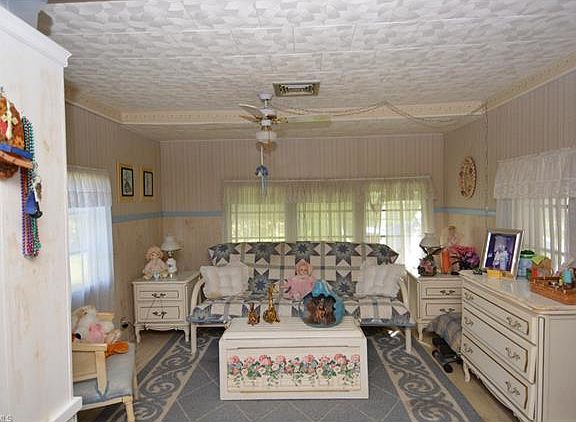 4th image of 20346 Sherrill Ln