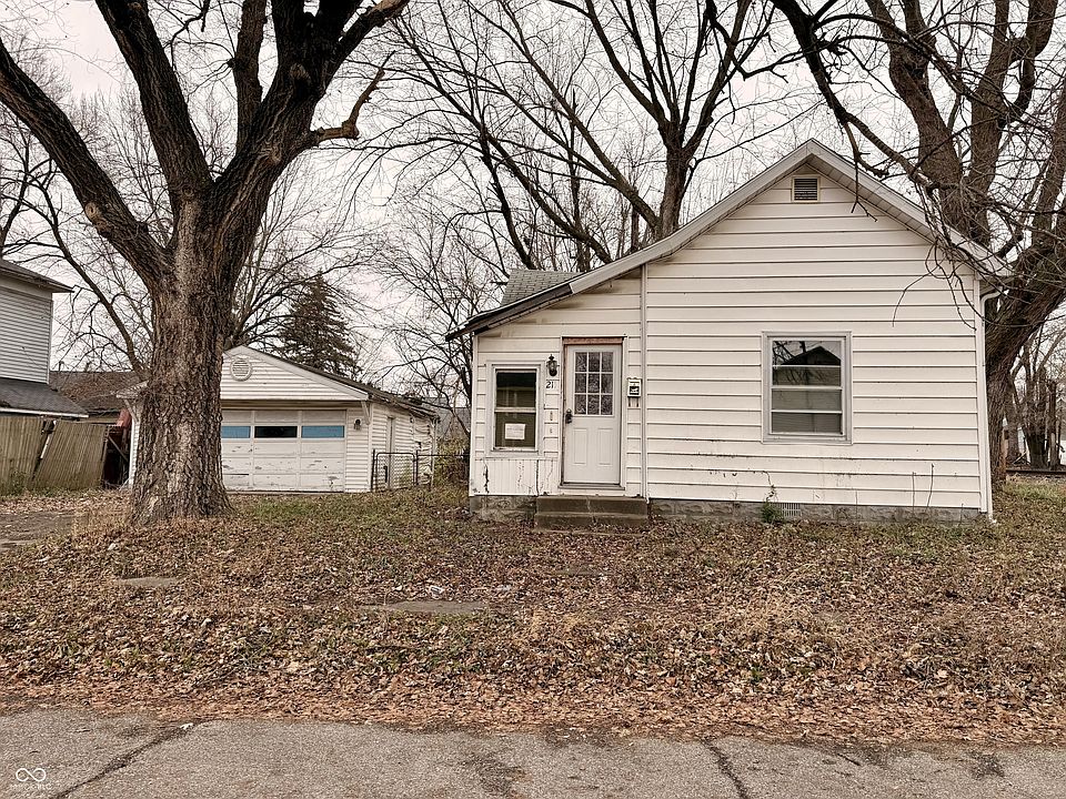 1st image of 211 E Sherman St