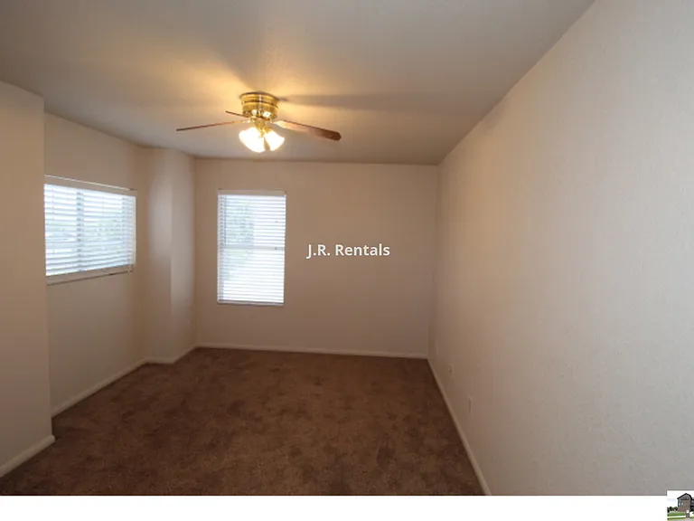 5611 Bertha Dr — Photo 62