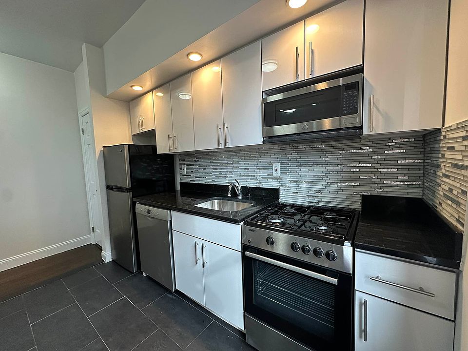 1st image of 45-56 42nd St APT 3C