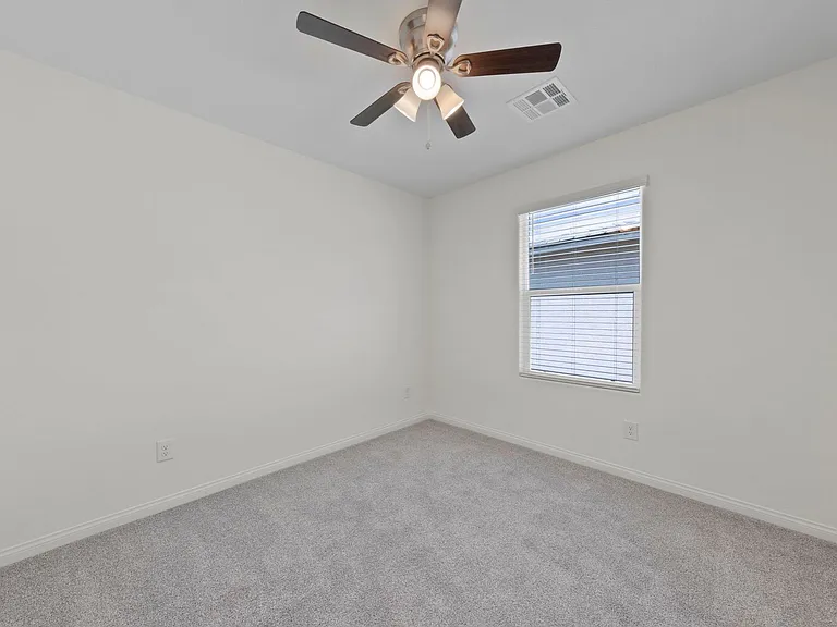 412 Canary Song Dr — Photo 28