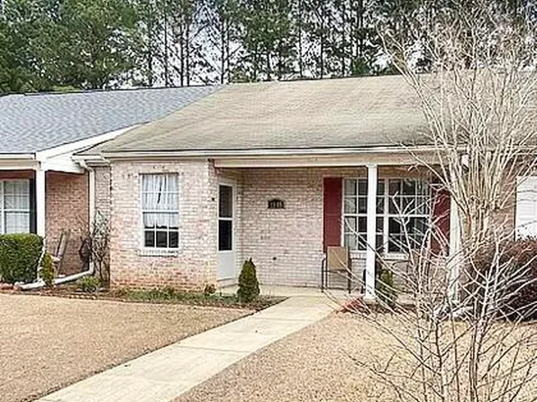 1185 Watson Pl, Alexander City, AL 35010