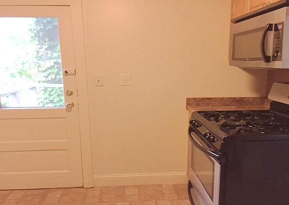 Entrance into Kitchen