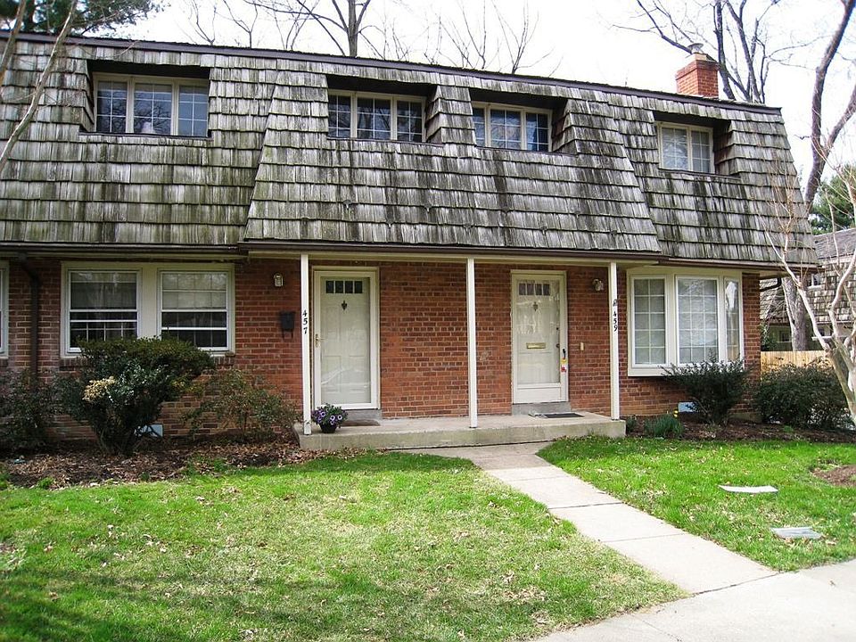 New roof, new fence in rear yard