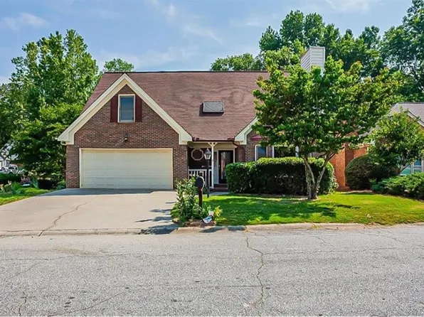 2585 Lakewind Way, Duluth, GA 30096