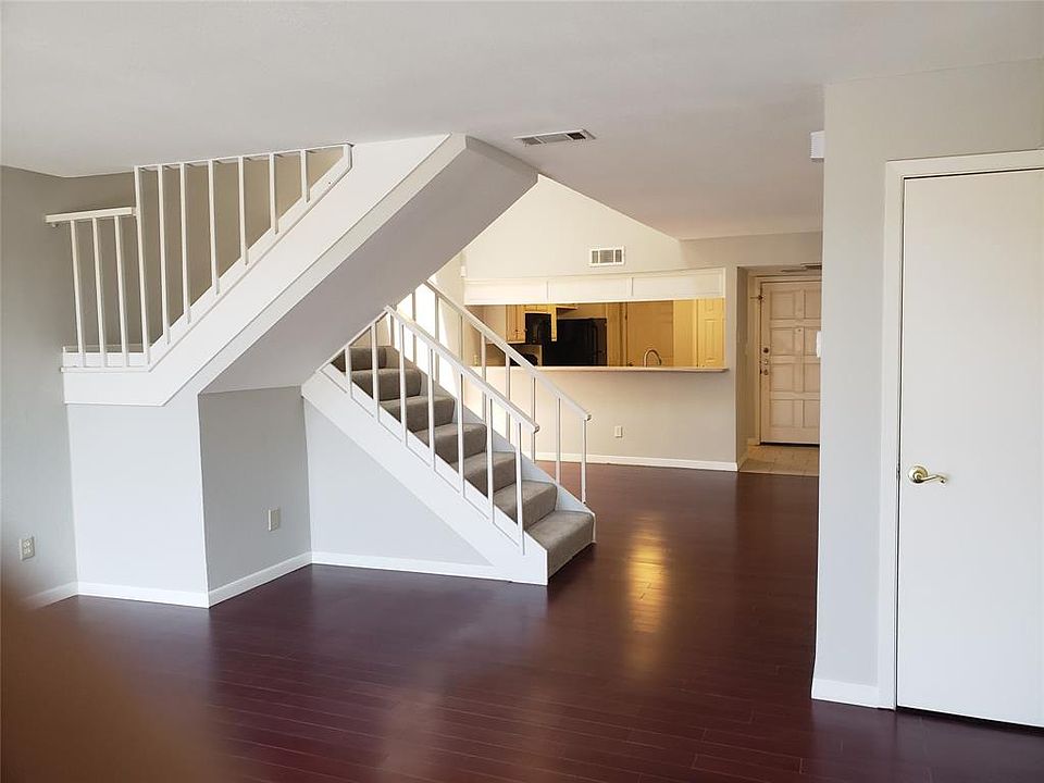 1st image of 7414 Fair Oaks Ave #D1