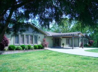 252 S Tinsel Cir W, Santa Claus, IN 47579