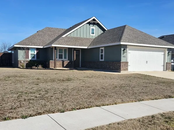 115 Mustang Dr, Gainesville, TX 76240