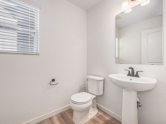 4th image of 1308 Forest Valley Dr