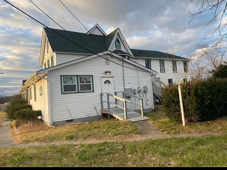 2056 Route 47 — Photo 4