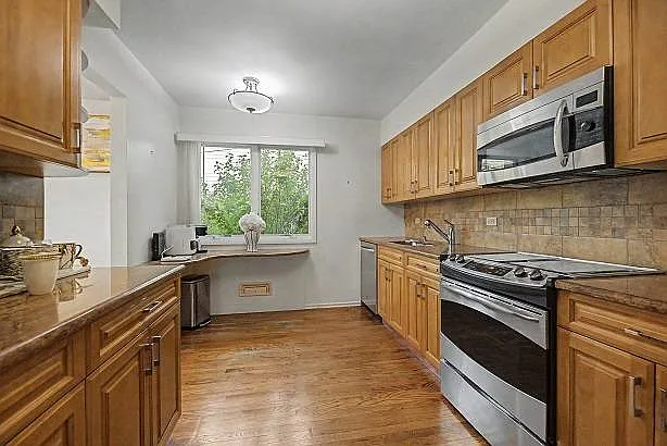6 Westwind Rd — Photo 9