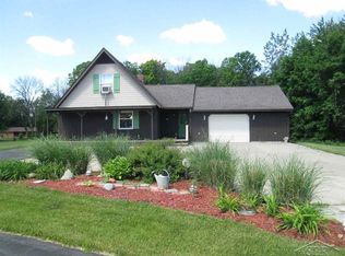 7733 N Michigan Rd, Saginaw, MI 48604