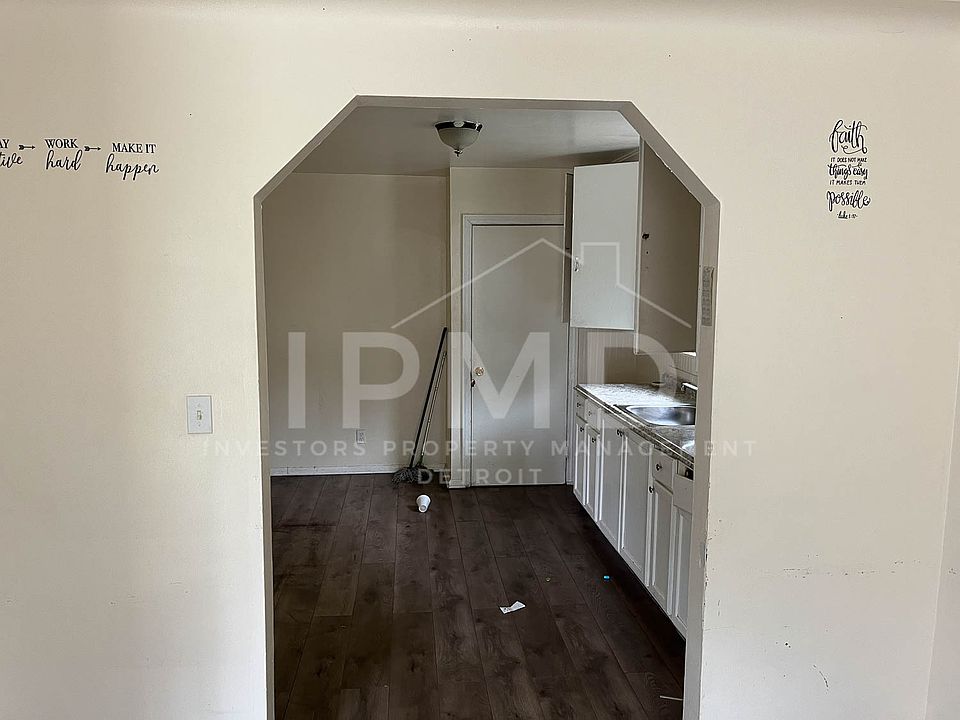 1st image of 18925 Maine St