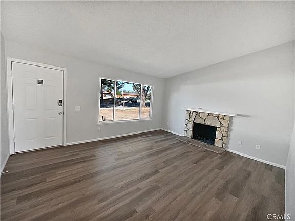 2nd image of 4729 Windsor Ct #0