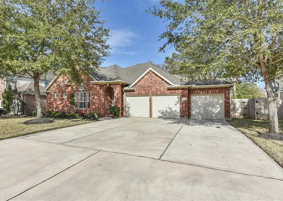 1st image of 14414 Wildwood Springs Ln