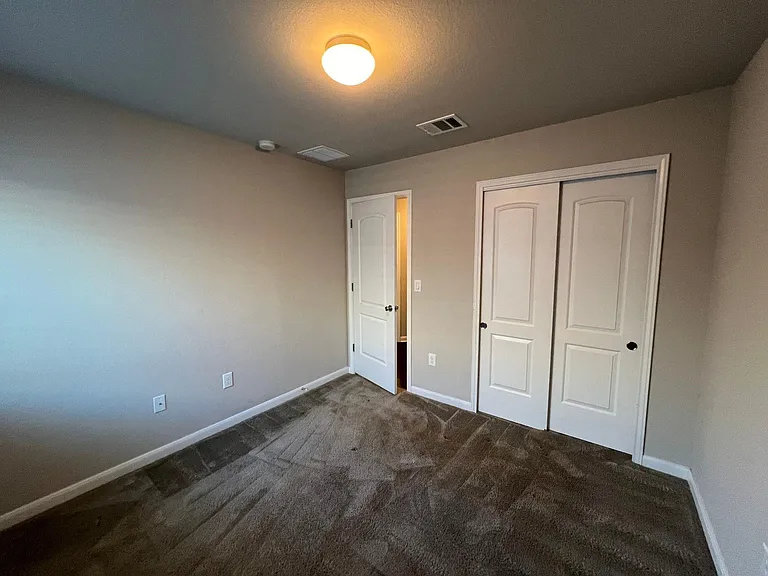 105 Rock Mill Loop — Photo 3