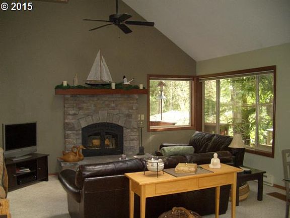 15315823_1