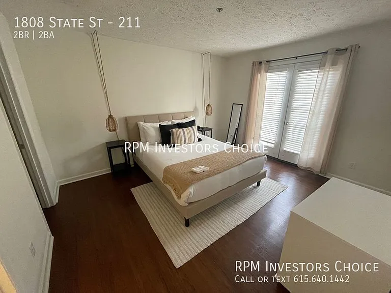 1808 State St #211 — Photo 15