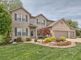 9 Timber Stone Ct, Glen Carbon, IL 62034