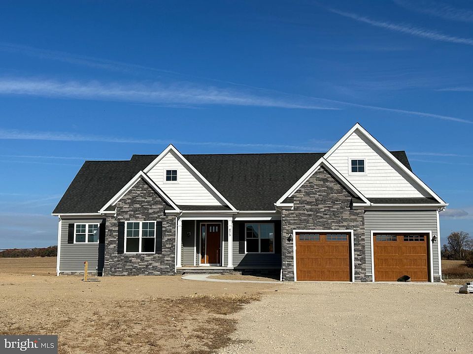 1st image of 475 Eagle Manor Dr