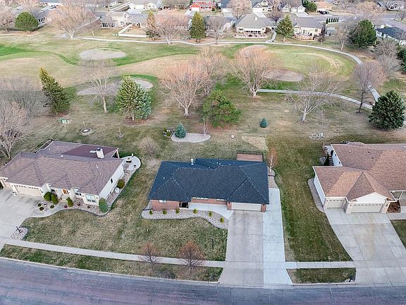 2nd image of 2206 Burleigh St