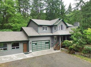 11230 SW 212th Pl, Vashon, WA 98070