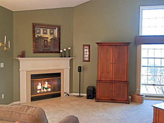 4th image of 5736 Lakeshore Dr