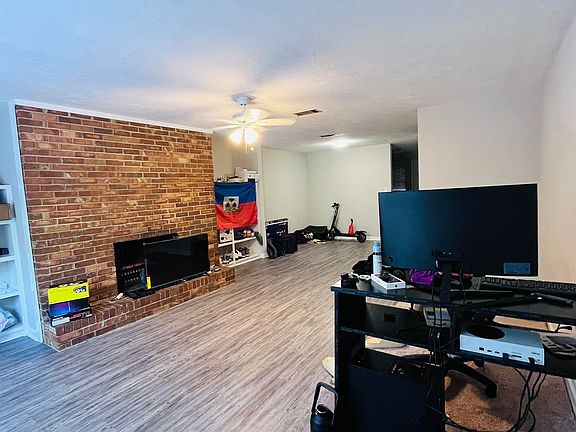 2nd image of 581 Holyoke Ct #D