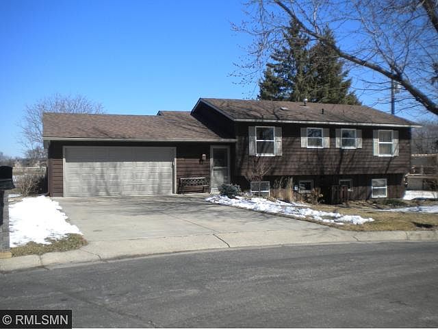 1st image of 1140 Park Ct