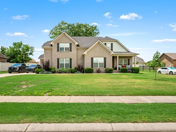 2308 Telford Ln, Murfreesboro, TN 37128