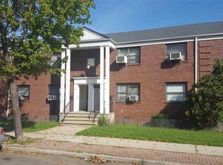 91 W 2nd St, Bayonne, NJ 07002