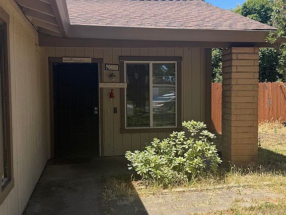 4th image of 3408 Egmont Way
