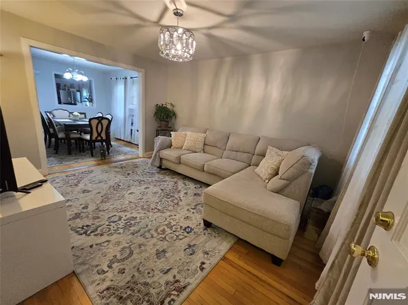229 River Drive, Elmwood Park, NJ 07407