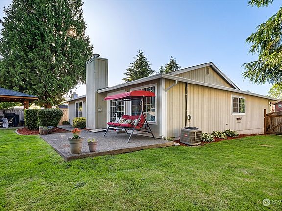 4th image of 12425 SE 318th Way