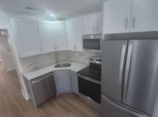 1821 E Oakdale St, Philadelphia, PA