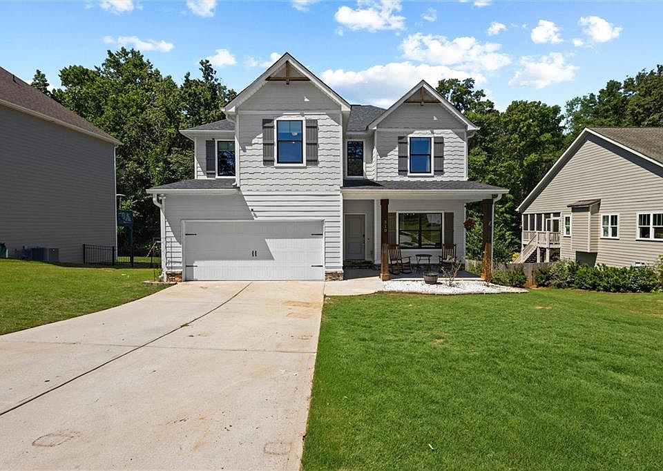 1st image of 310 Wooded Glen Ln
