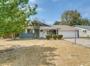 1056 Easy St, Grapevine, TX 76051