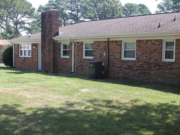 2349 Custom Cir — Photo 37