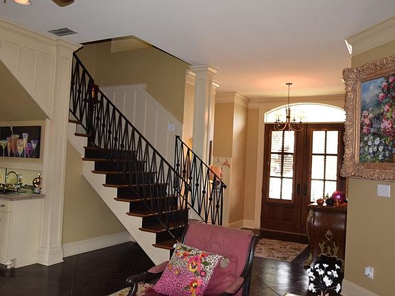 4th image of 884 Grant Park Dr
