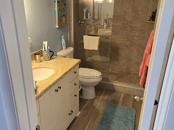 228 Hibiscus Ave APT 128, Lauderdale By The Sea, FL 33308