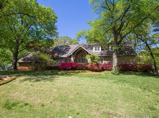2711 E 68th St, Tulsa, OK 74136