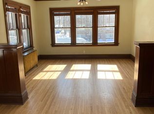 1615 Charles Ave APT 1, Saint Paul, MN 55104