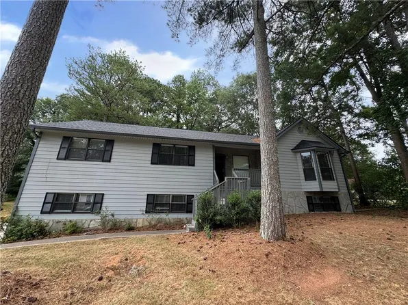 8934 Western Pines Dr, Douglasville, GA 30134