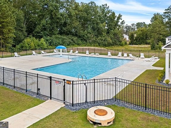 5th image of 304 Glenhaven Dr